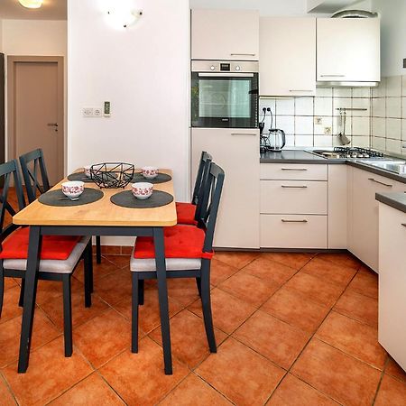 Apartments With Terrace Baška Pokój zdjęcie
